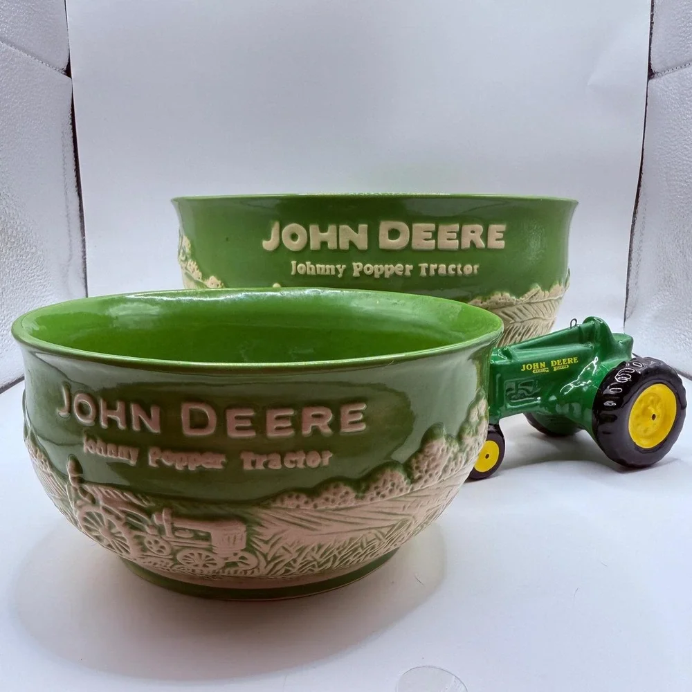 John‎ Deere Johnny Popper Tractor Ceramic Mixing Bowl Set with Figurine Green